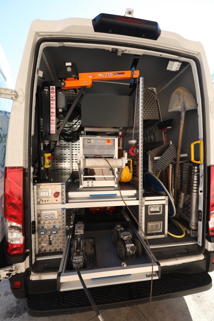 laboratorio-mobile-ispezioni-tubazione-senza-demolizioni-eco-linea-lodi-piacenza